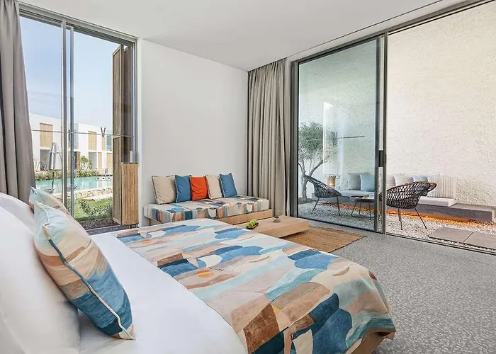 Voyage Torba Hotel *